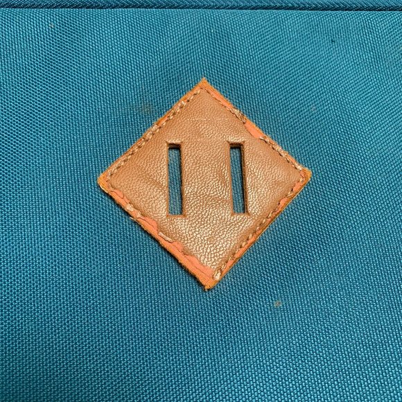 Herschel 13" Laptop/Tablet Sleeve - Picture 3 of 9